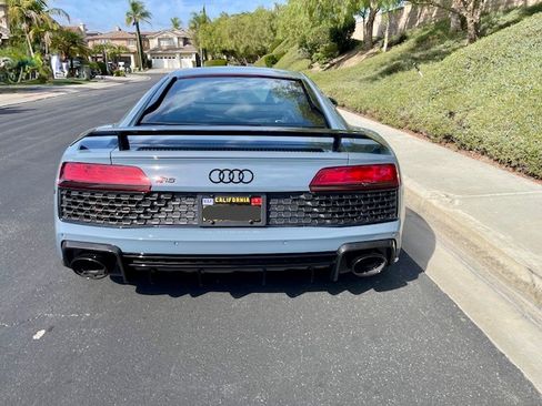 Used 2020 Audi R8 V10 performance image 6