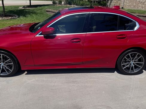 Used 2019 BMW 330i Sedan w/ Convenience Package RWD image 2