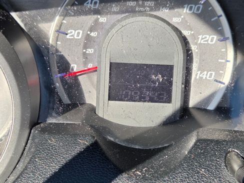 Used 2012 Honda Fit image 8