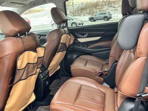 Used 2019 Subaru Ascent Touring w/ Popular Package #2 image 5