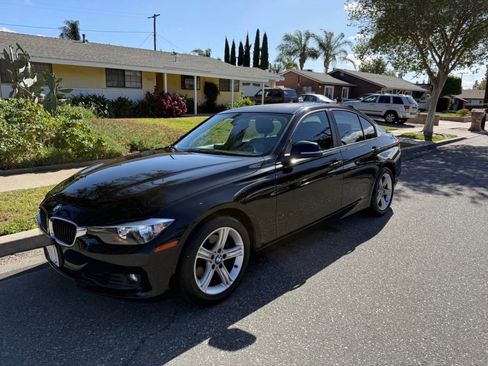 Used 2013 BMW 328i Sedan RWD image 1