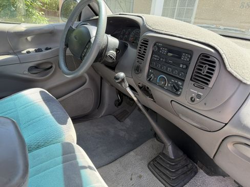 Used 1998 Ford F150 2WD Regular Cab image 11