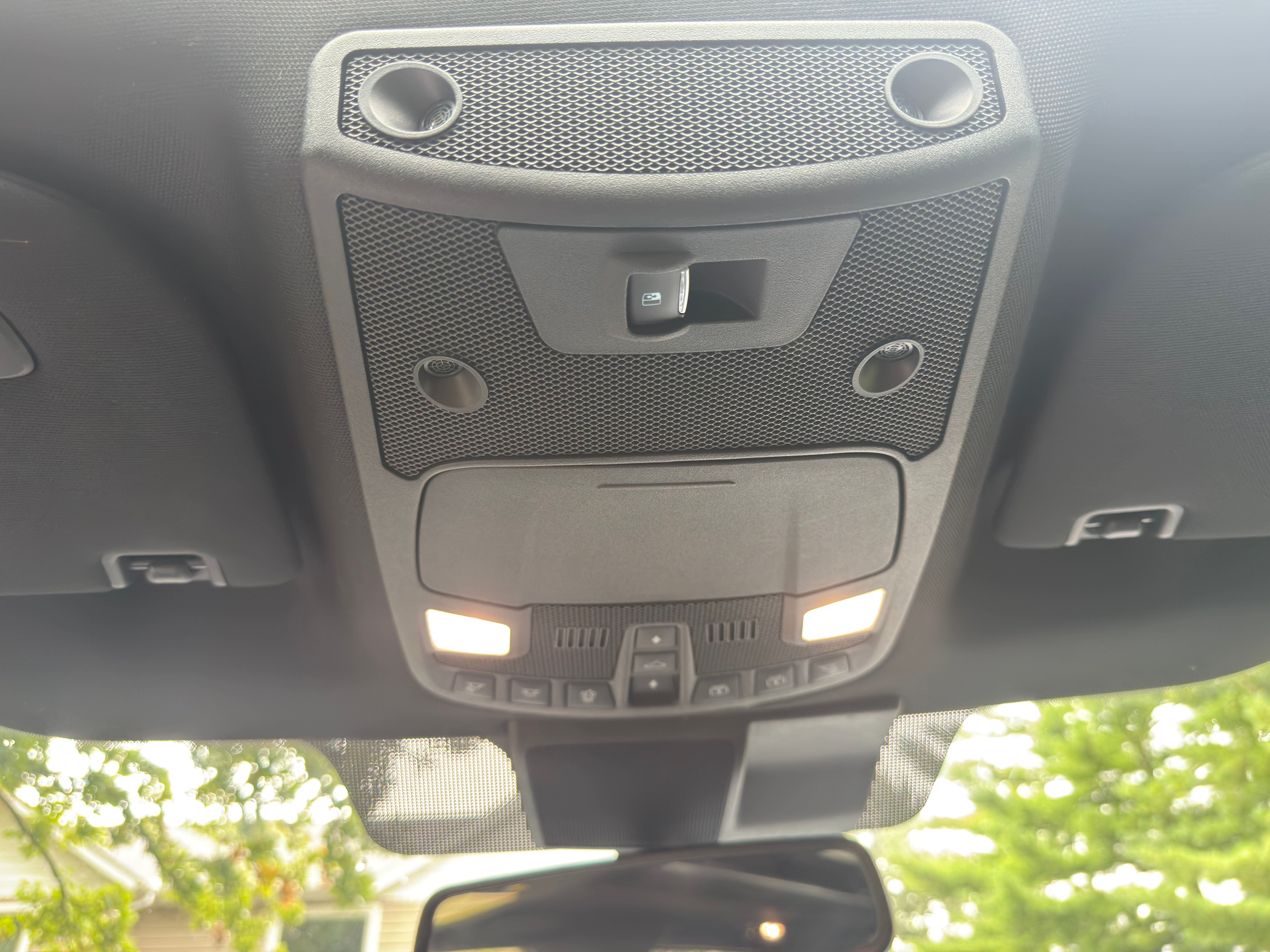 Used 2019 Ford F150 Lariat w/ Equipment Group 502A Luxury AWD/4WD image 24