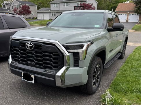 Used 2026 Toyota Tundra SR5 w/ TRD Off-Road Package AWD/4WD image 5