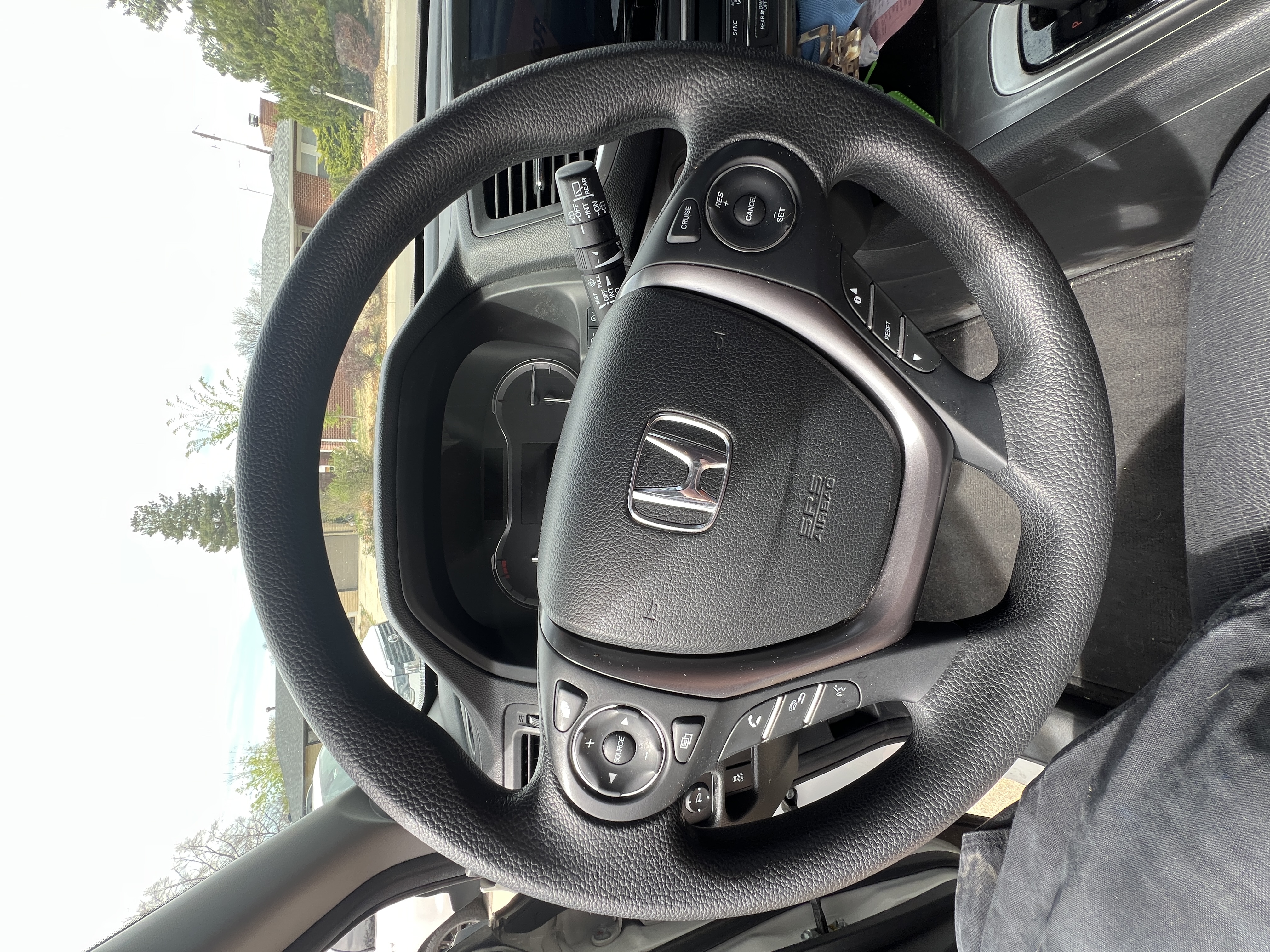 Used 2018 Honda Pilot EX image 11