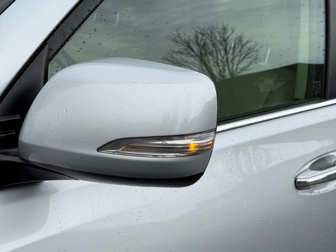 Used 2014 Lexus GX 460 w/ Premium Package image 6