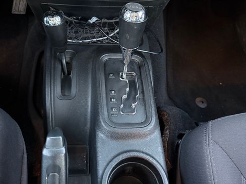 Used 2015 Jeep Wrangler Sport w/ Quick Order Package 24S image 10