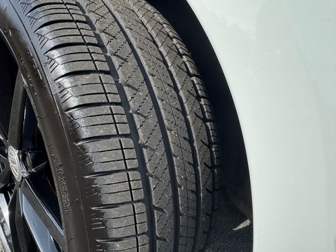 Used 2021 Volkswagen GTI SE image 20