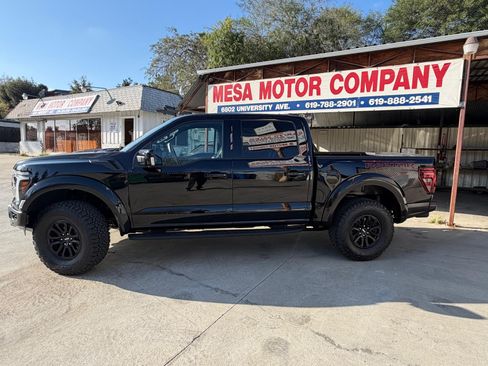 Used 2025 Ford F150 Raptor image 5