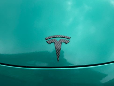 Used 2018 Tesla Model 3 Performance image 6