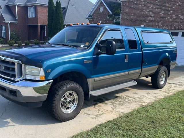 Used 2002 Ford F350 4x4 SuperCab Super Duty image 2