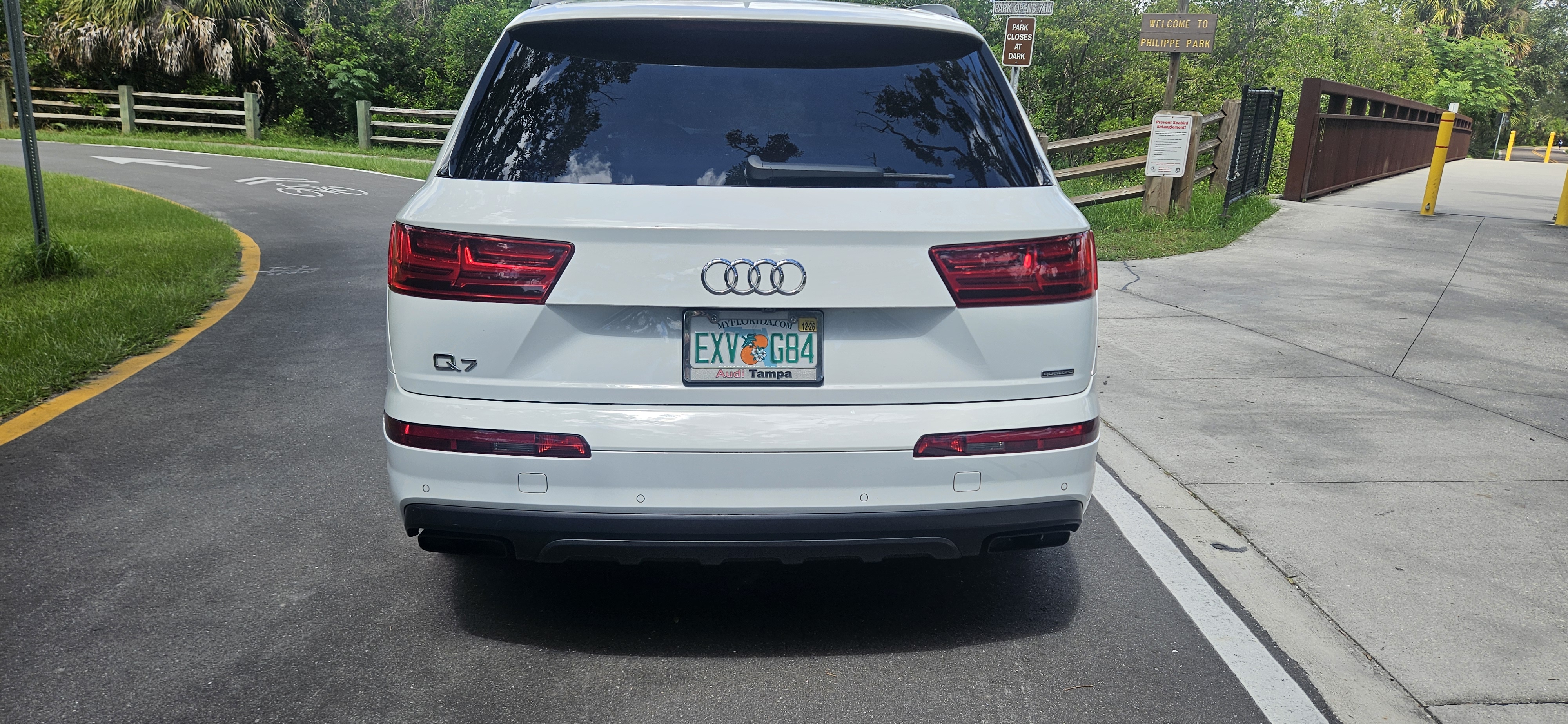 Used 2019 Audi Q7 3.0T Premium Plus w/ Premium Plus Package AWD/4WD image 2