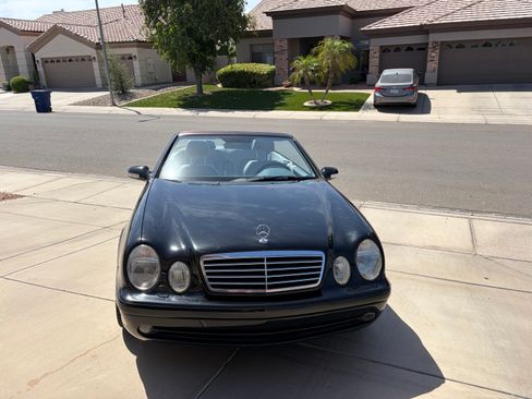 Used 2001 Mercedes-Benz CLK 430 Cabriolet image 6