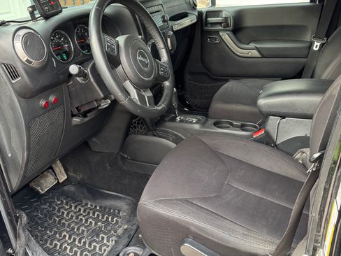 Used 2015 Jeep Wrangler Unlimited Sport w/ Quick Order Package 24S image 5