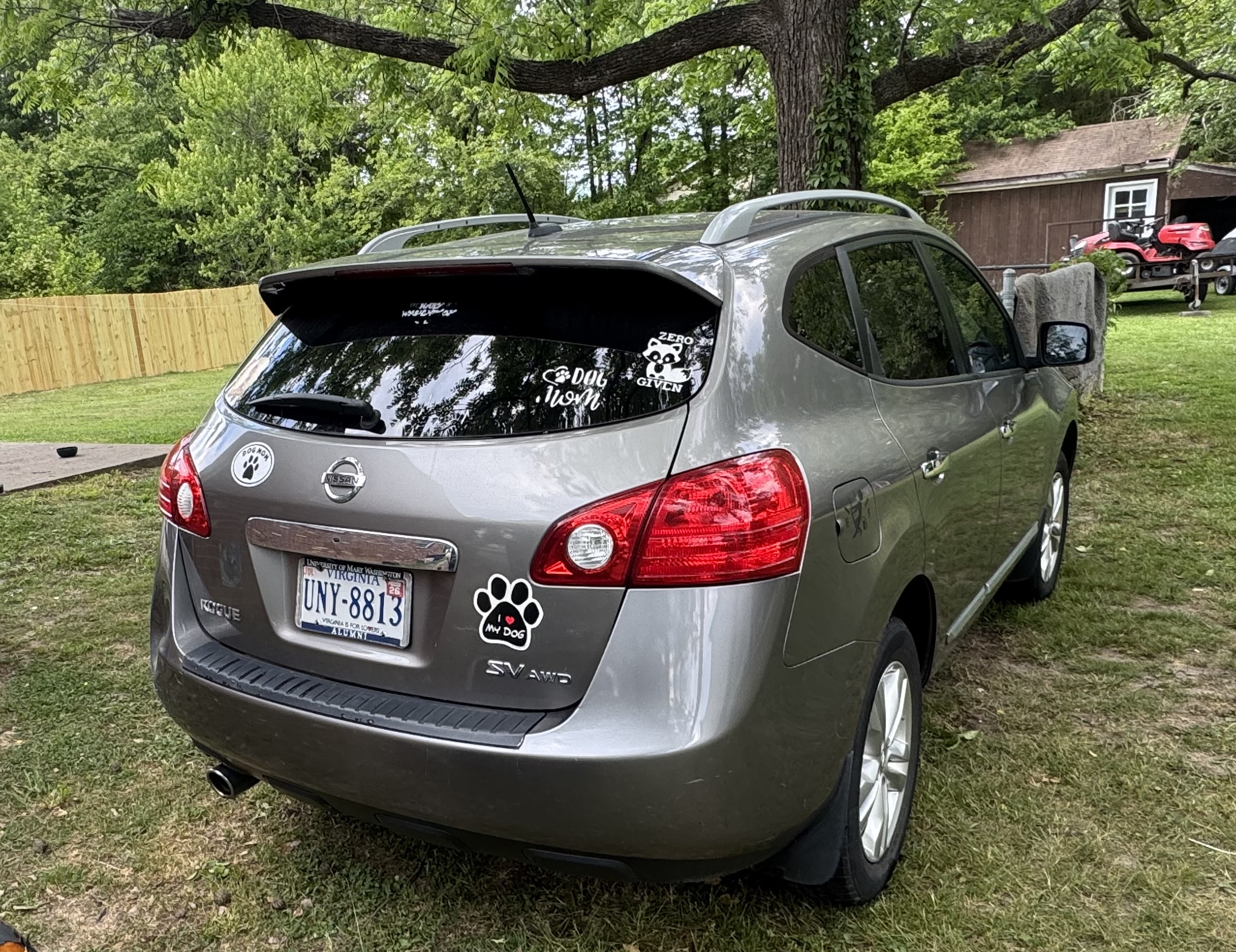 Used 2012 Nissan Rogue SV w/ Premium Pkg AWD/4WD image 6