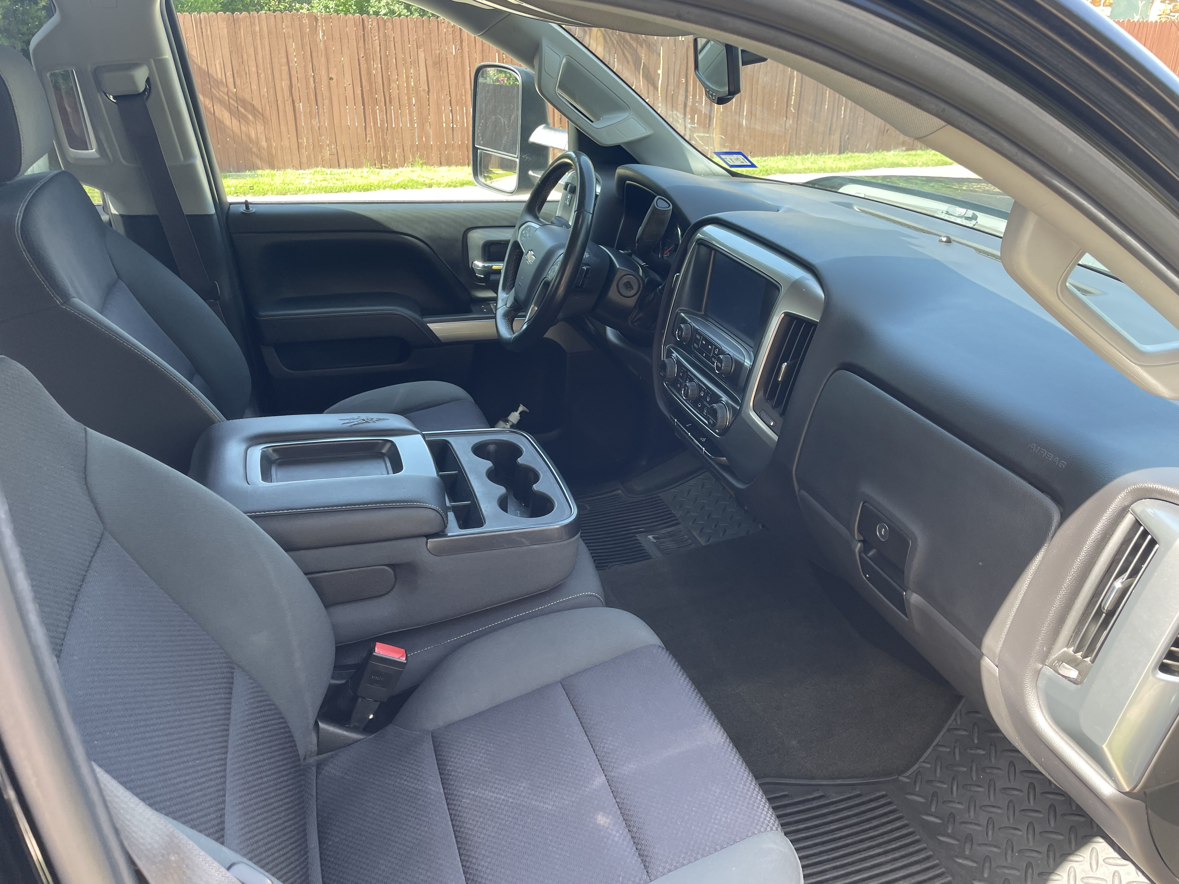 Used 2015 Chevrolet Silverado 2500 LT w/ LT Convenience Package RWD image 8