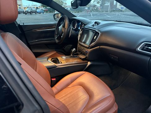 Used 2018 Maserati Ghibli S Q4 image 13