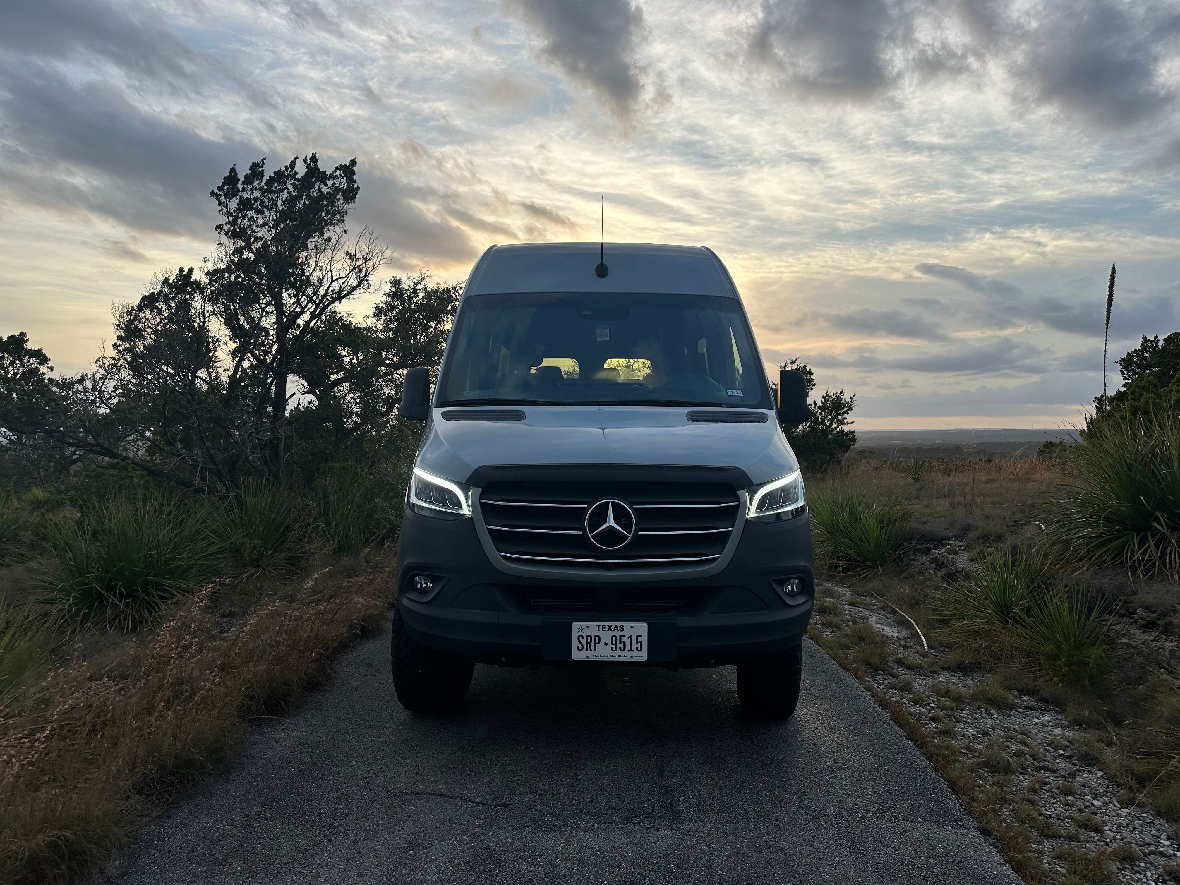 Used 2022 Mercedes-Benz Sprinter 2500 image 11
