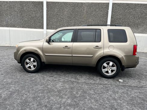 Used 2011 Honda Pilot EX-L image 6
