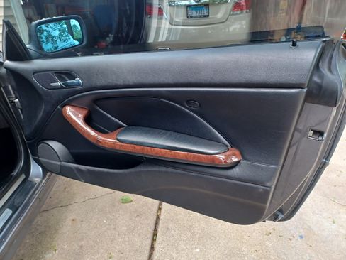 Used 2002 BMW 330Ci Coupe image 2