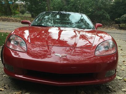 Used 2005 Chevrolet Corvette Coupe w/ Preferred Equipment Group