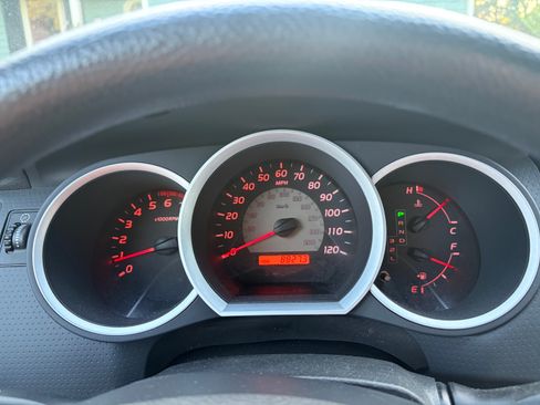 Used 2009 Toyota Tacoma 2WD Regular Cab image 12
