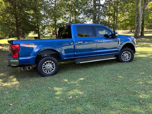 Used 2022 Ford F250 XLT w/ XLT Premium Package AWD/4WD image 1