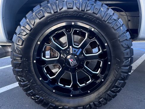 Used 2016 Ford F250 XLT AWD/4WD image 6