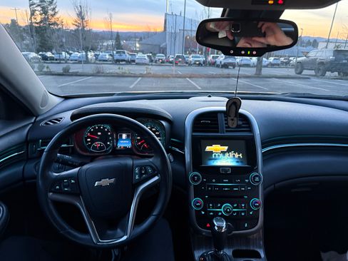 Used 2016 Chevrolet Malibu LTZ image 8