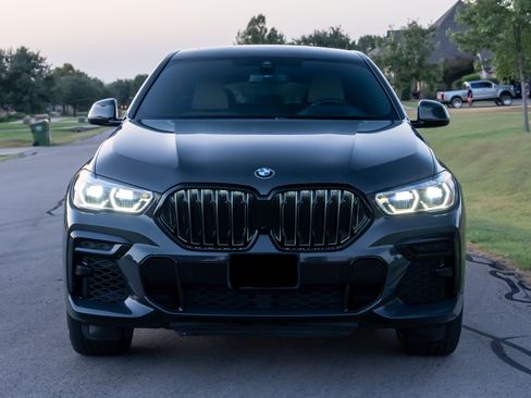 Used 2022 BMW X6 M50i w/ Executive Package AWD/4WD image 1