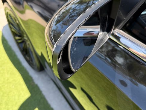Used 2012 Chrysler 300 RWD image 18
