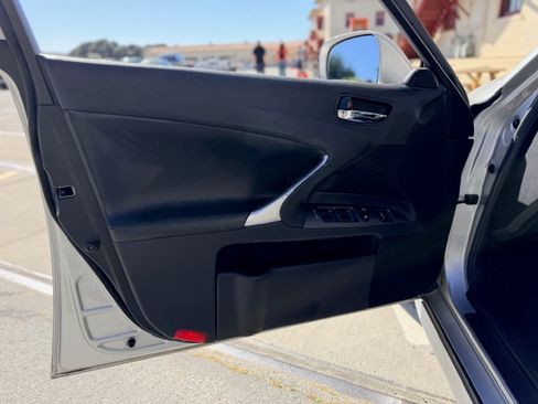 Used 2006 Lexus IS 250 image 17