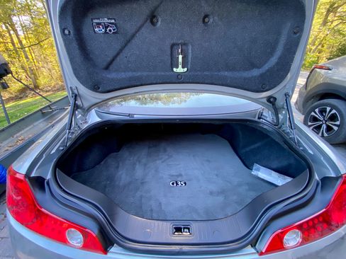 Used 2004 INFINITI G35 Coupe w/ Premium Pkg image 16