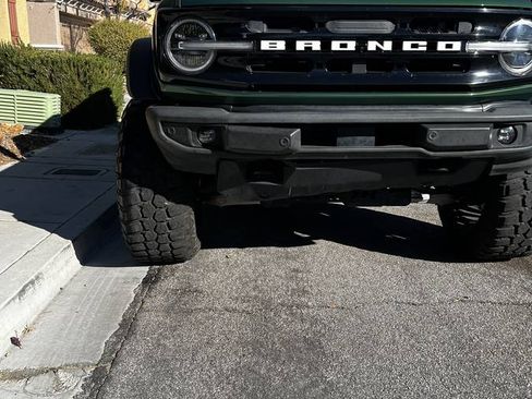 Used 2024 Ford Bronco Outer Banks image 23