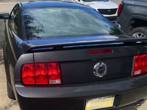 Used 2008 Ford Mustang GT Premium image 9