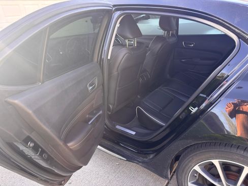Used 2018 Acura TLX V6 SH-AWD w/ Technology Pkg image 10