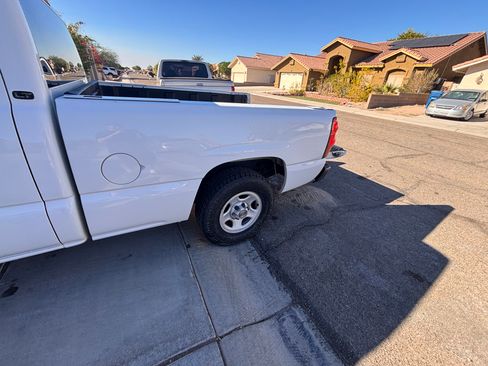 Used 2004 Chevrolet Silverado 1500 W/T image 15