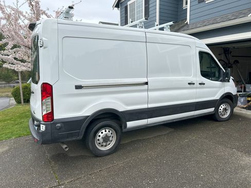 Used 2020 Ford Transit 250 Medium Roof w/ Interior Upgrade Package image 8