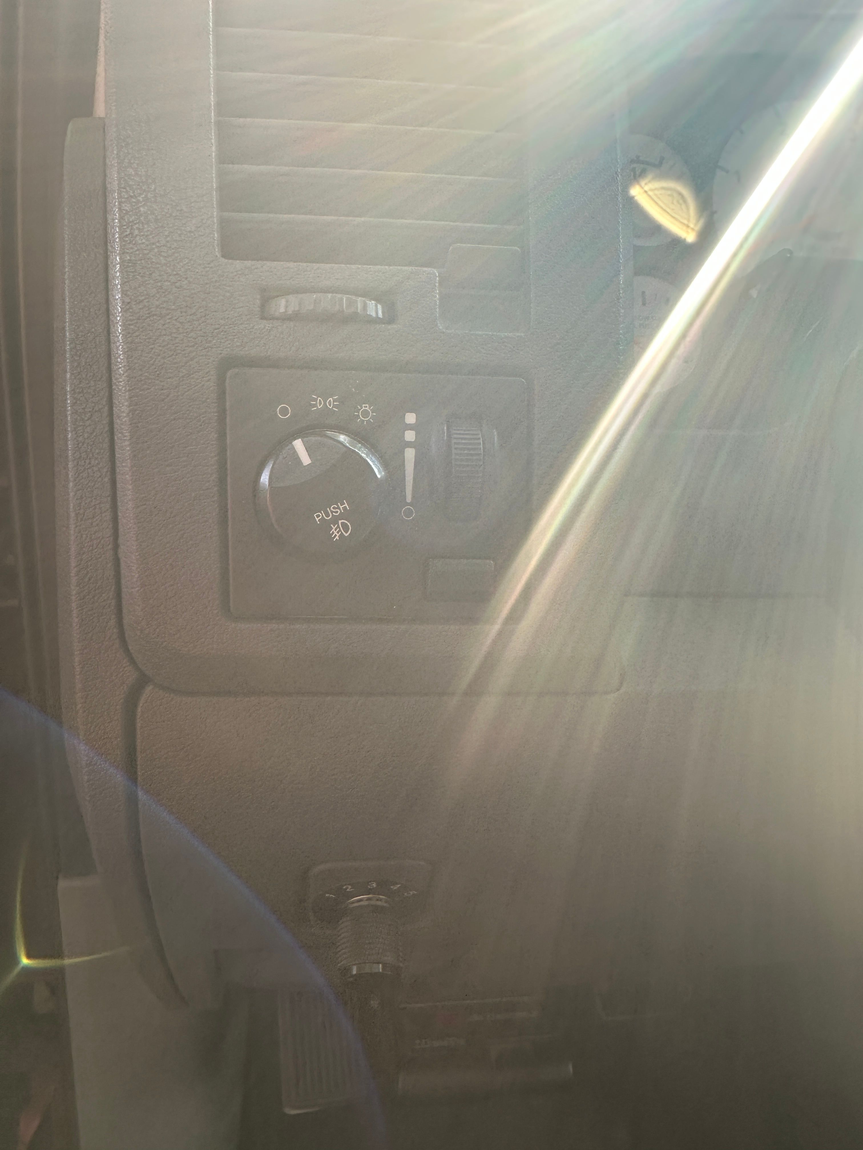 Used 2009 Dodge Ram 2500 Truck SLT w/ Popular Equipment Group AWD/4WD image 17