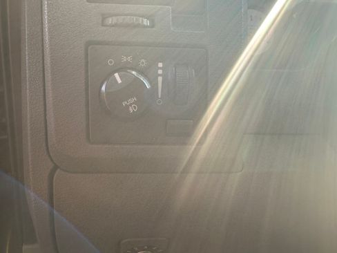 Used 2009 Dodge Ram 2500 Truck SLT w/ Popular Equipment Group image 17