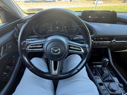 Used 2019 MAZDA MAZDA3 AWD Sedan w/ Preferred Package image 13