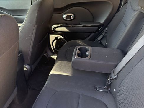 Used 2015 Kia Soul + w/ Audio Package FWD image 12