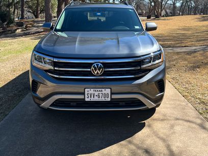 Used 2023 Volkswagen Atlas SE w/ Panoramic Sunroof Package