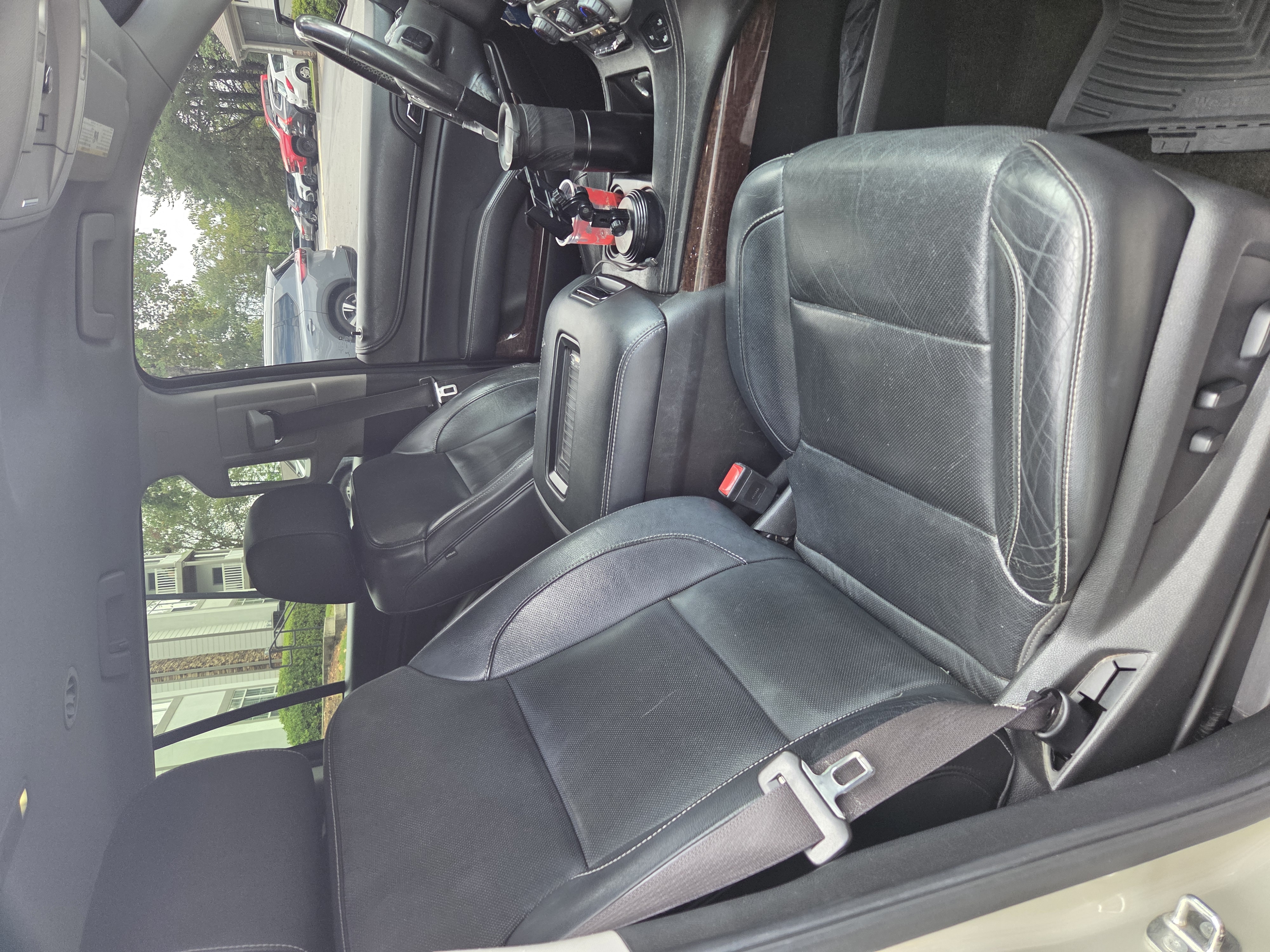 Used 2017 GMC Yukon XL SLT AWD/4WD image 8