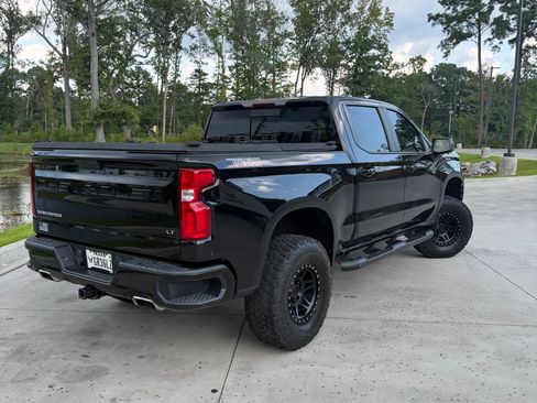 Used 2019 Chevrolet Silverado 1500 LT Trail Boss AWD/4WD image 6
