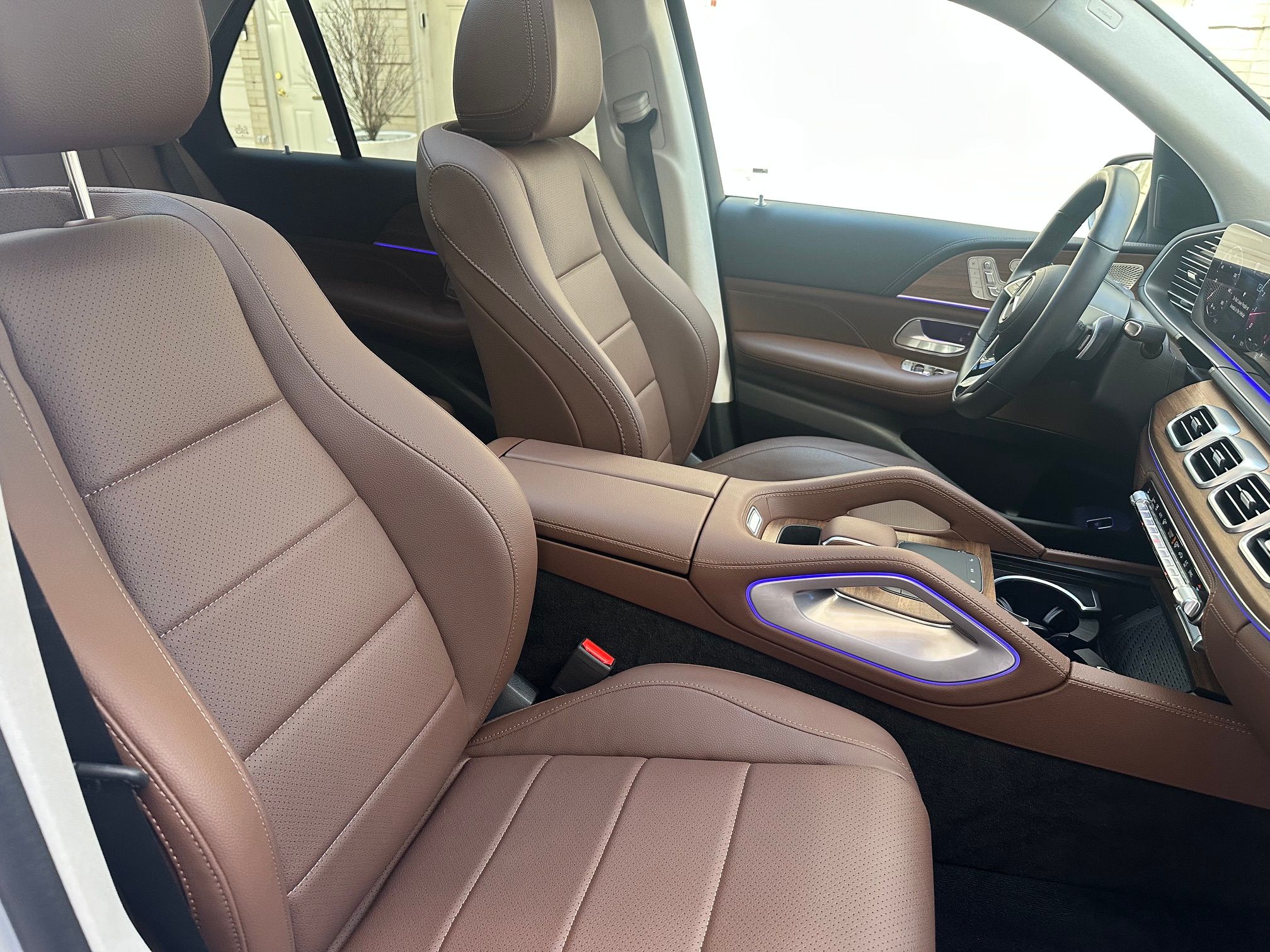 Used 2025 Mercedes-Benz GLE 350 4MATIC image 11