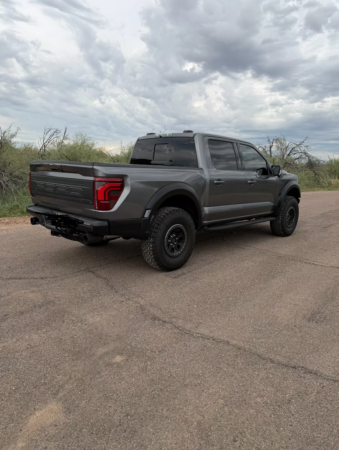 Used 2025 Ford F150 Raptor AWD/4WD image 4