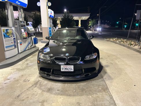 Used 2012 BMW M3 Convertible image 1