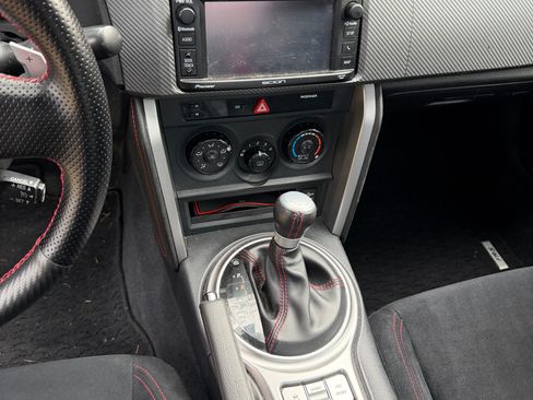 Used 2015 Scion FR-S image 8