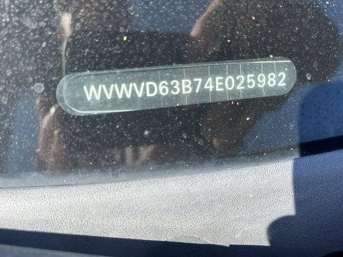 Used 2004 Volkswagen Passat GLS image 14